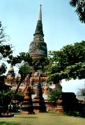 WatPhanonChoeng-Chedi.jpg